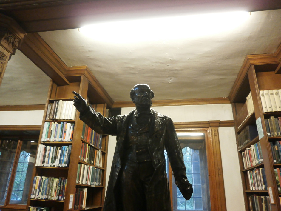 Statue of Gladstone.