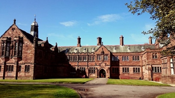 Gladstone's Library, commuting and Kung Fu