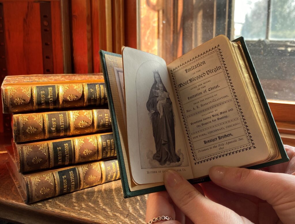 Cataloguing the Anne Ramsden Bennett Archive