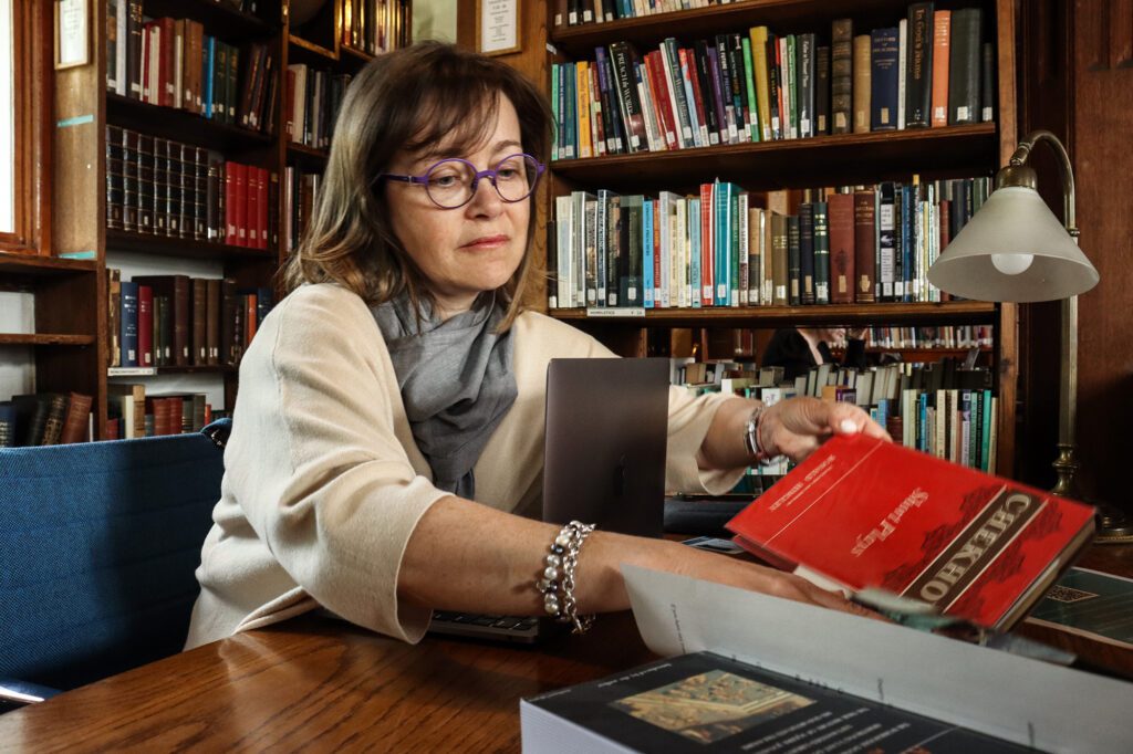 An alcove of your own with Margarita Gokun Silver