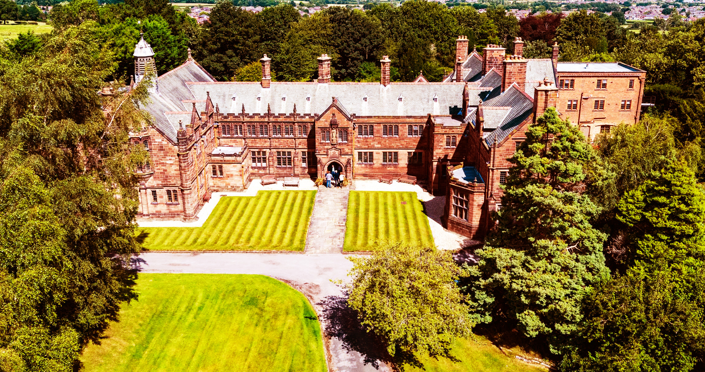 Birds-eye-view of the whole library building