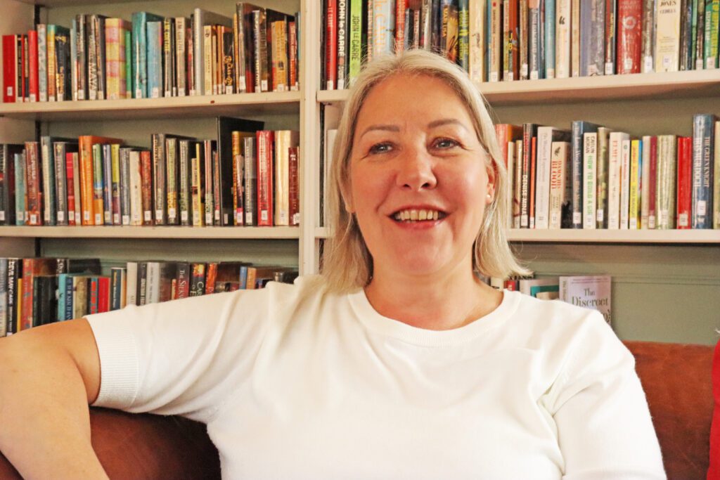 Knuckling Down: Editing with Sarah Smith